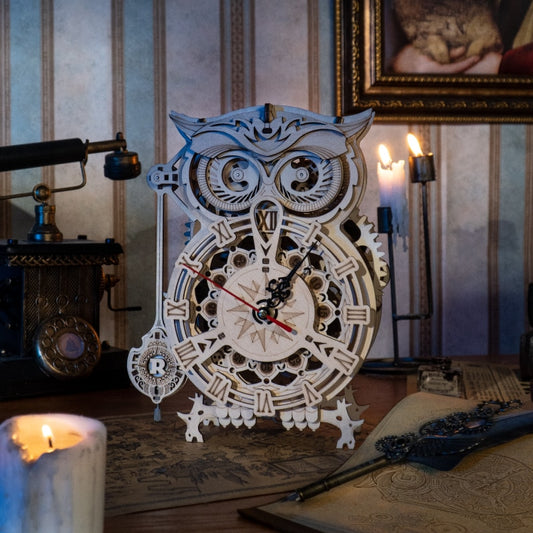 Fully Operational Owl Clock 3D Model